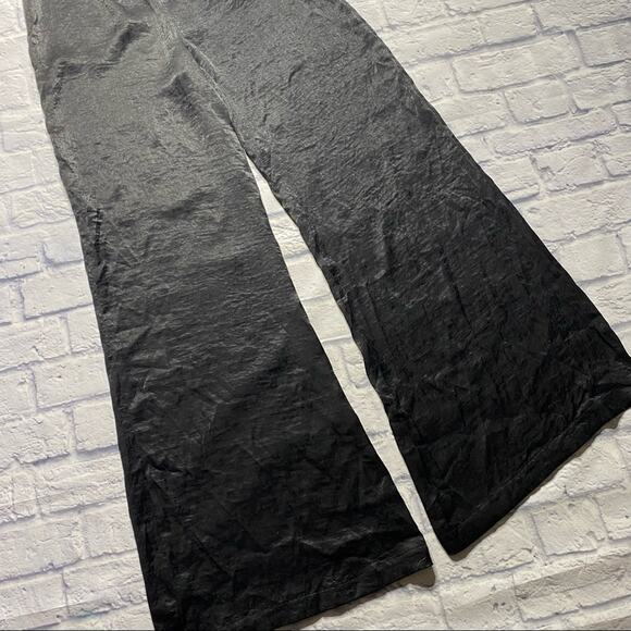 NEW Show Me Your Mumu Brianna Jumpsuit in Black - Picture 9 of 9